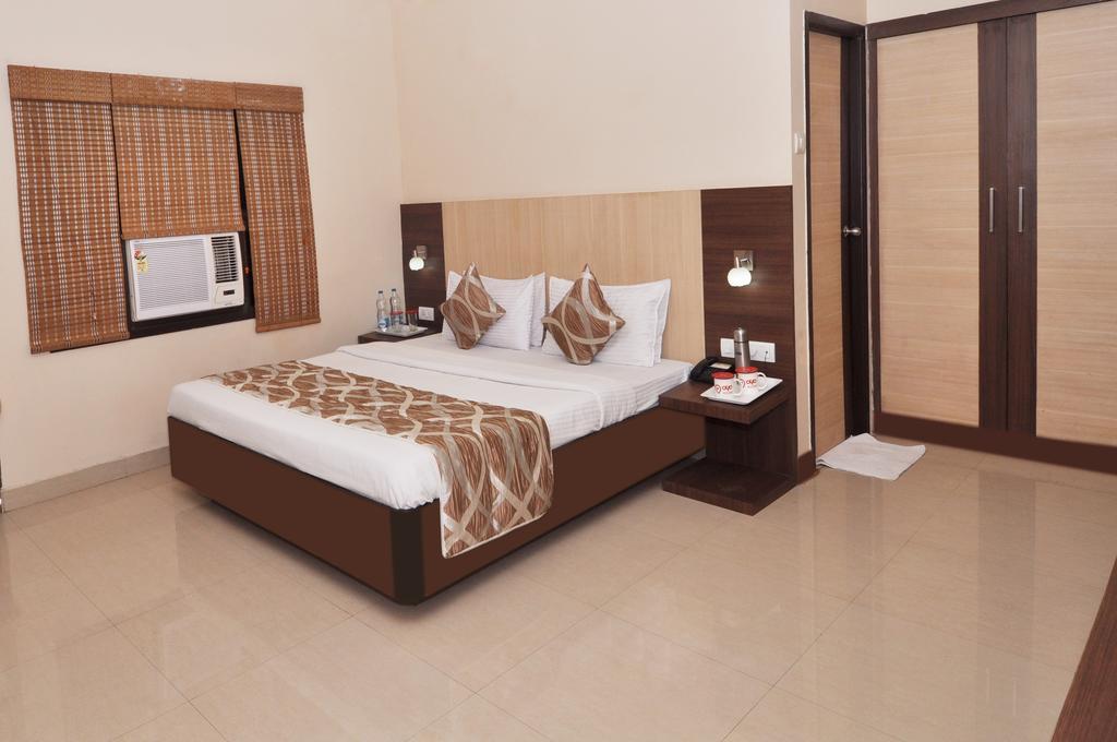 Sivamurugan Hotel Kumbakonam Ruang foto