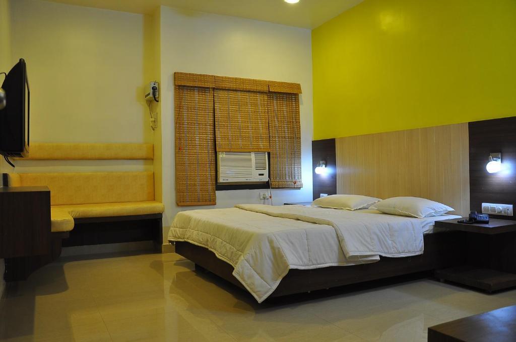 Sivamurugan Hotel Kumbakonam Ruang foto